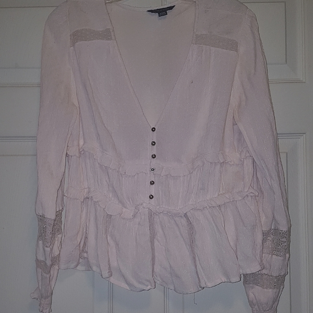 American Eagle  Lace shirt